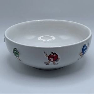 M&M's Mars Inc White Candy Bowl Ceramic/Raised Character's  on Sides 6.5